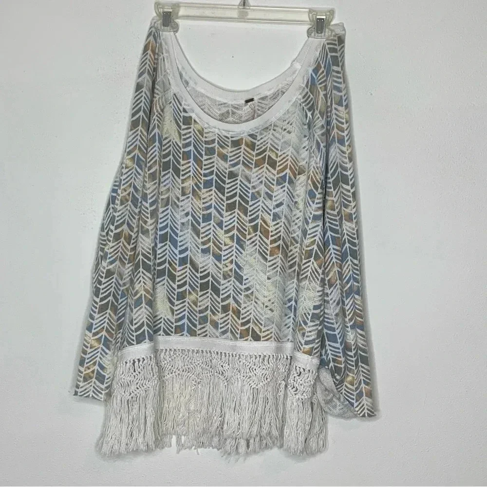 Free people geometric blue yellow white fringe macrame long sleeve top sz Large